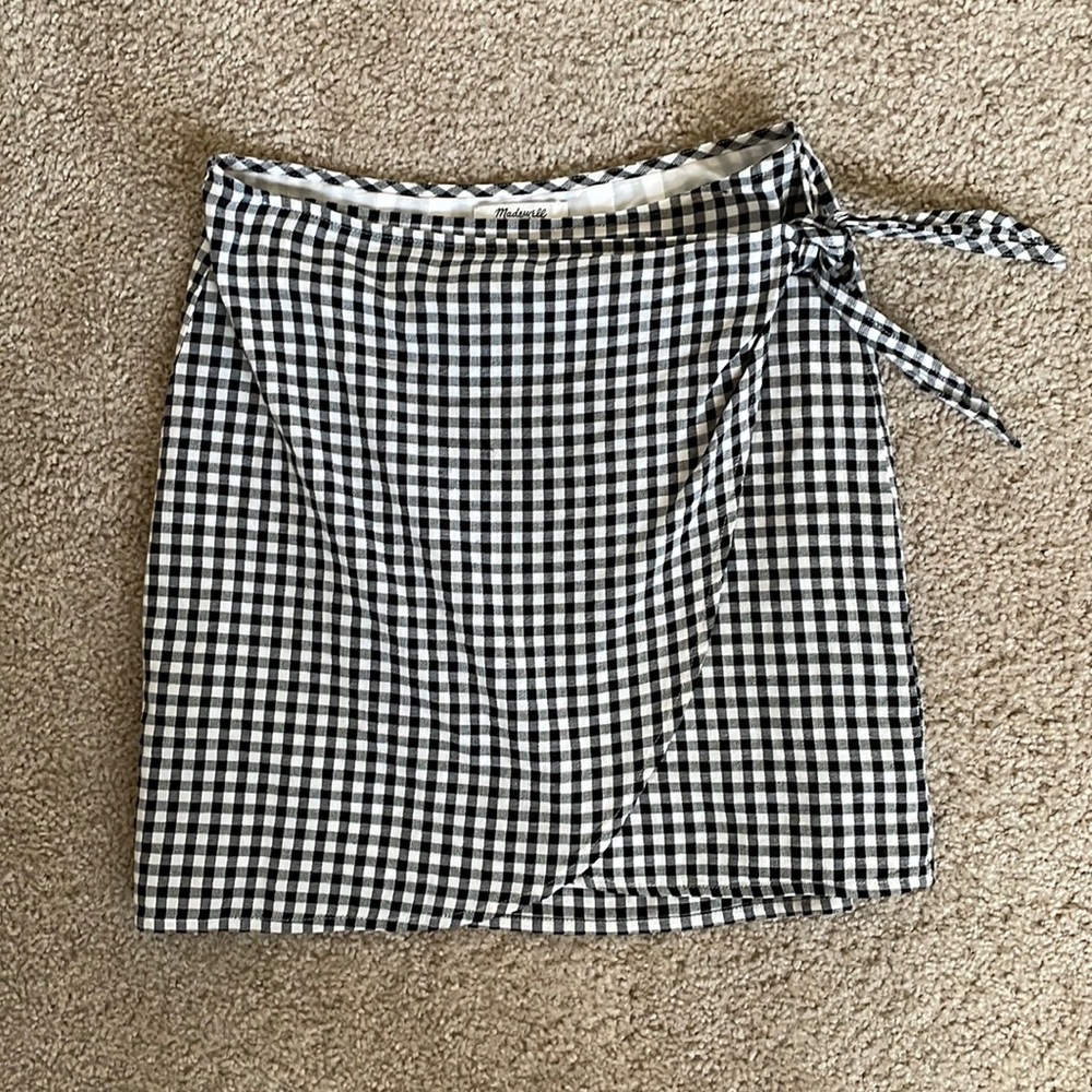 Madewell Wrap Skirt 🌻